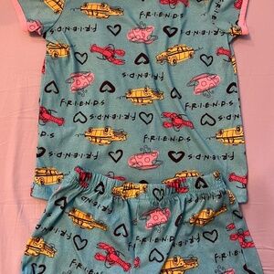 Friends Pajamas Girls Size 6